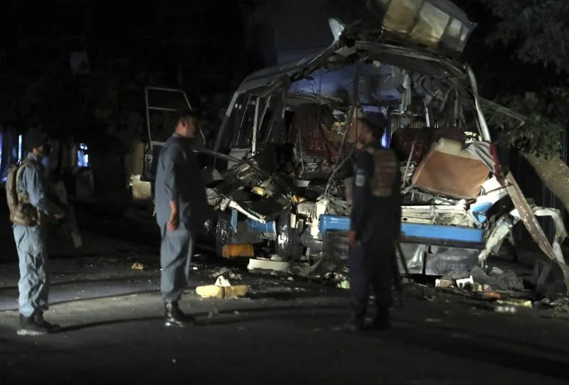Afghanistan: Hai xe buýt bị đánh bom khiến ít nhất 12 người thiệt mạng 