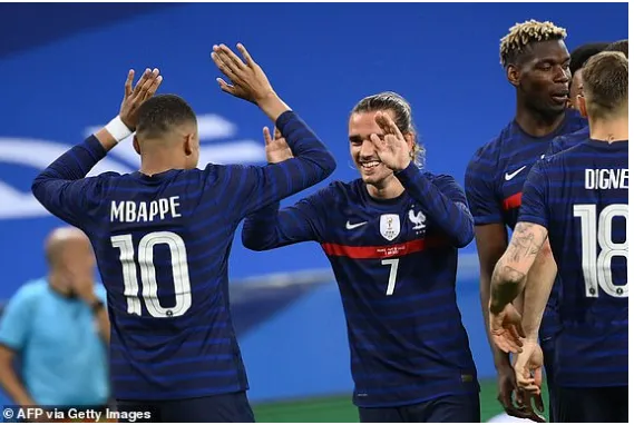 ĐT Pháp đánh bại xứ Wales 3-0