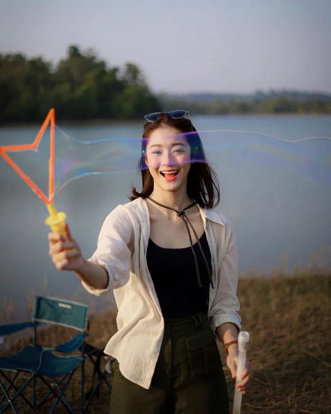 5 nữ diễn nhà GMM TV: Từ Mook Worranit đến nữ chính trong Vườn Sao Băng bản Thái 4