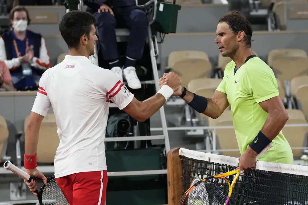 Roland Garros 2021: Ngược dòng đánh bại Nadal, Djokovic gặp Tsitsipas tại chung kết