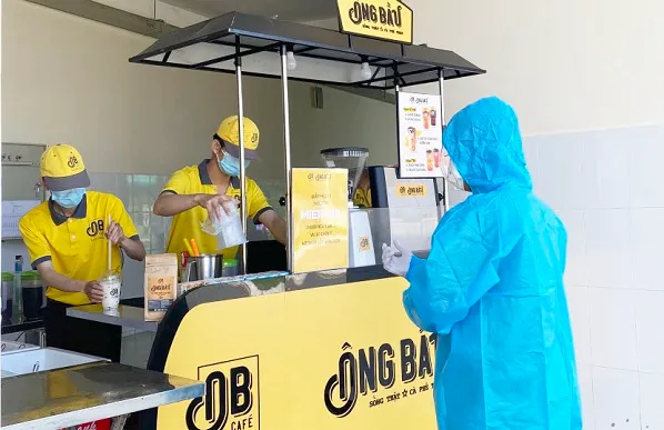 Cà phê Ông Bầu tiếp thêm năng lượng cho các y bác sĩ tuyến đầu chống dịch 1