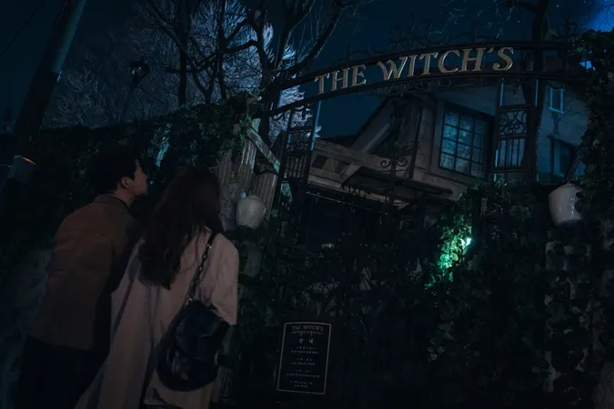 Song Ji Hyo hóa phù thủy vừa sang vừa ác trông phim mới khiến fan rần rần 1