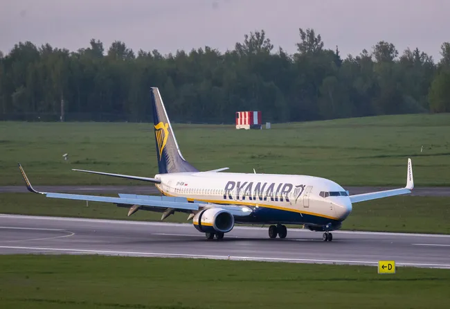 Mỹ, Canada, Anh và EU ra đòn trừng phạt Belarus về vụ máy bay của hãng Ryanair bị buộc hạ cánh khẩn 1