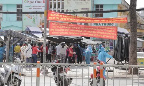 Khẩn: TPHCM tìm người đã đến chợ đầu mối Hóc Môn, Bình Điền, chợ Sơn Kỳ 1