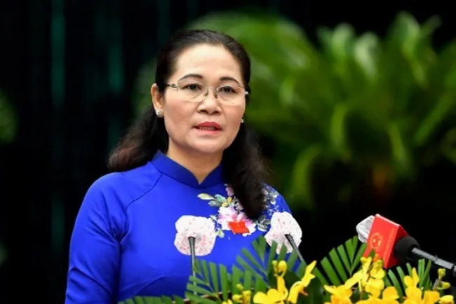 Chủ tịch HĐND TPHCM Nguyễn Thị Lệ phát biểu tại kỳ họp. Ảnh: SGGP