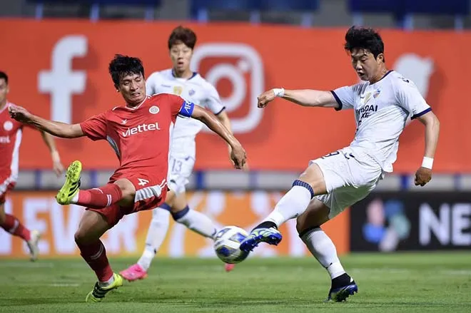 AFC Champions League 2021: Viettel đánh rơi trận hòa quý trước ĐKVĐ Ulsan Hyundai ở phút bù giờ