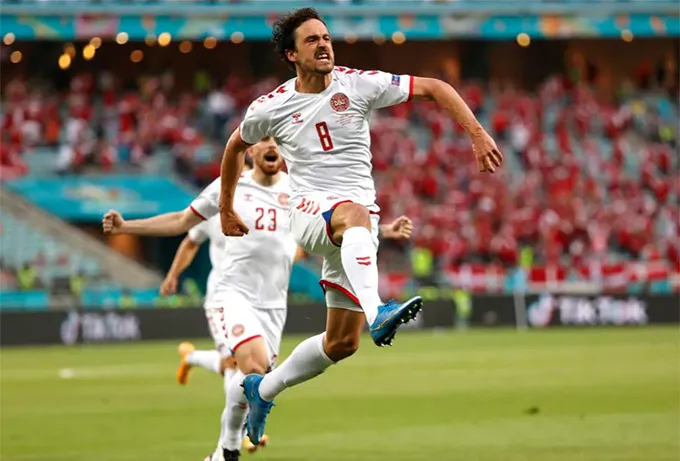 EURO 2020: Giành chiến thắng “4 sao” trước Ukraine, Anh gặp Đan Mạch tại bán kết