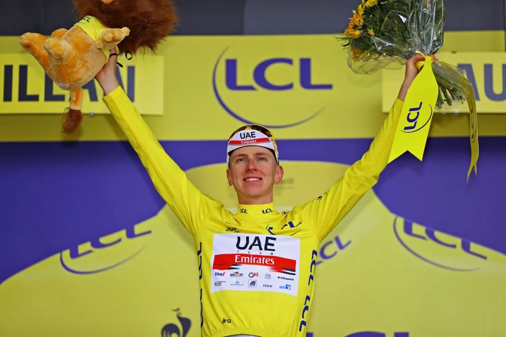 Tour de France 2021:  Bauke Mollema về nhất chặng 14 - Michael Woods xé áo chấm đỏ của Nairo Quintan