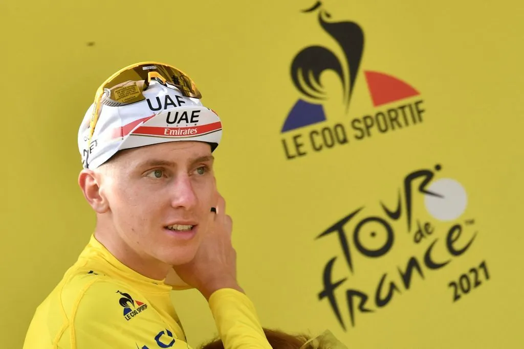 Tour de France 2021: Sepp Kuss về nhất chặng 15 - Áo chấm đỏ tiếp tục có chủ mới