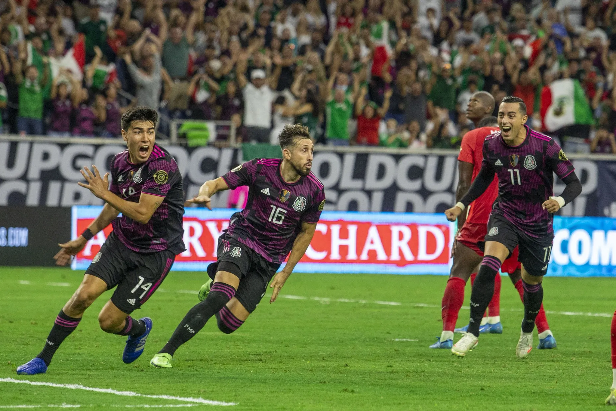 Gold Cup 2021: ĐKVĐ Mexico gặp Mỹ ở trận chung kết