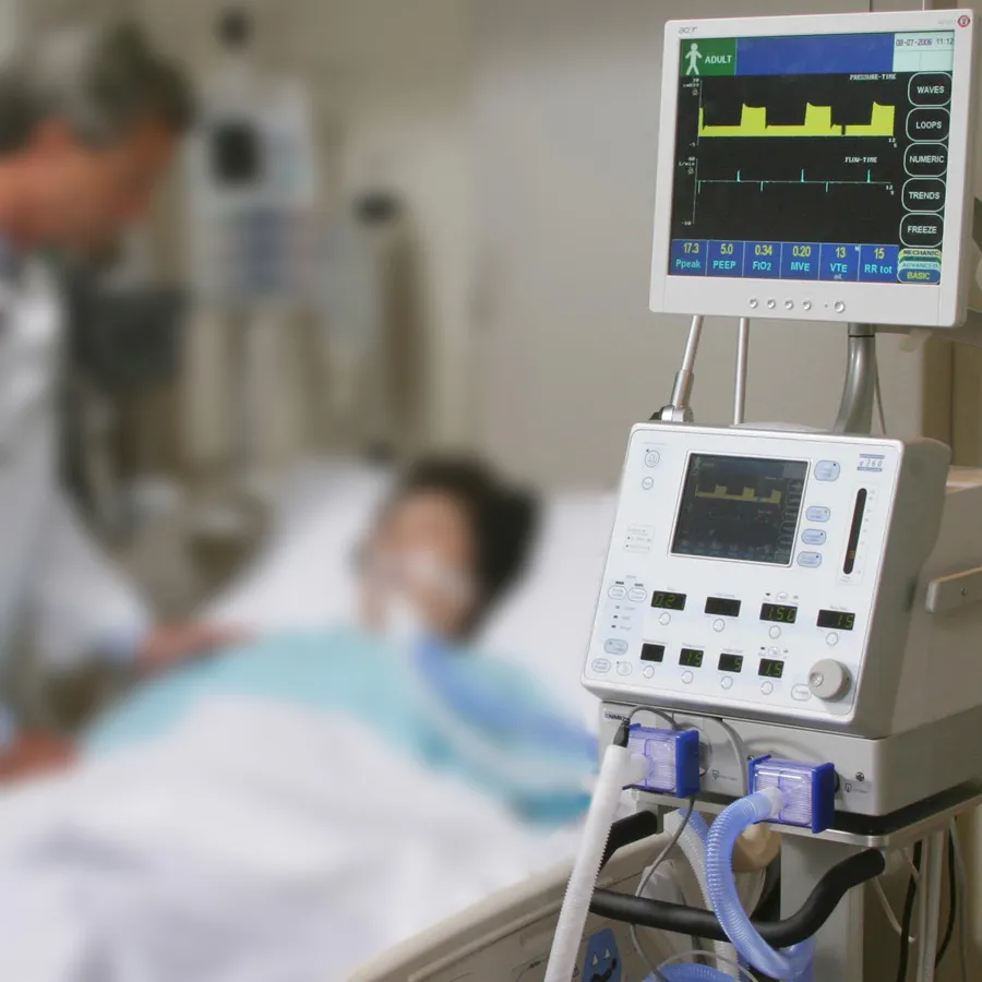 Techcombank hỗ trợ máy thở điều trị bệnh nhân Covid-19 