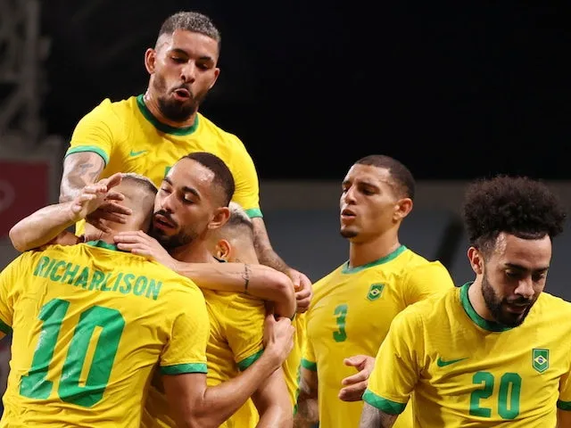 Brazil kết thúc vòng bảng với ngôi đầu bảng D.