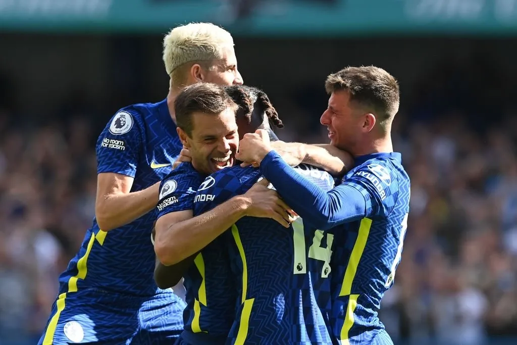 Chelsea khởi đầu thuận lợi - Leicester City thắng nhọc trận ra quân