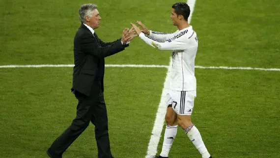 Ancelotti và Ronaldo trong trận đấu của Real Madrid trước đây.