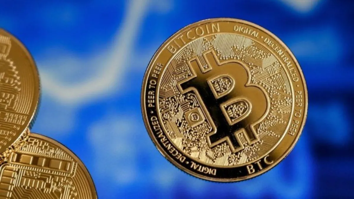 Giá Bitcoin hôm nay 17/8/2021: Đồng loạt giảm, vốn hóa thị trường vượt 2.000 tỷ USD 3
