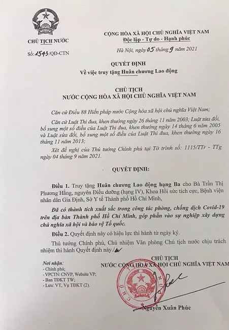 Chủ tịch nước truy tặng Huân chương Lao động Hạng ba cho 2 cá nhân trong công tác phòng, chống dịch 3