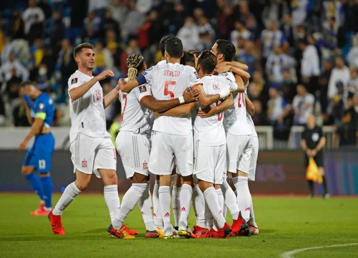 Vòng loại World Cup 2022 khu vực châu Âu: Anh chia điểm Ba Lan - Italia, Đức thắng tưng bừng