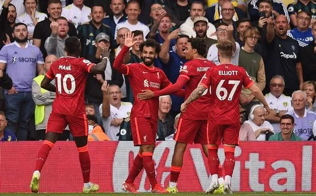 Salah ghi bàn 100 tại Ngoại hạng Anh giúp Liverpool đại thắng Leeds