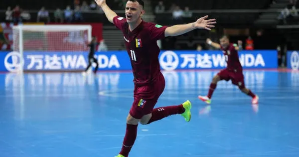 VCK Futsal World Cup 2021: Chủ nhà Lithuania thua trận ra quân - Nga thắng đậm