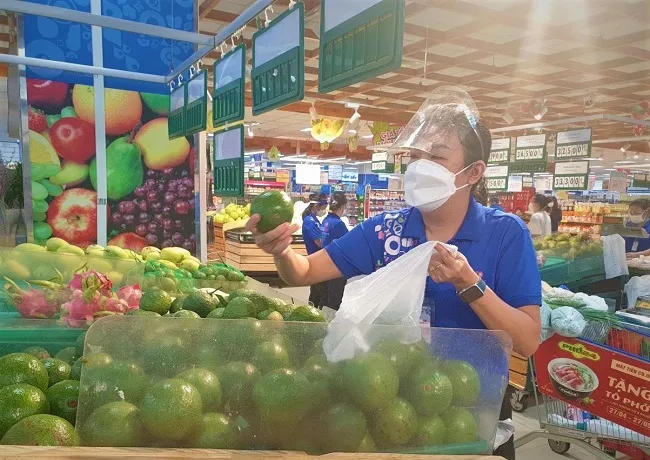 Bộ Tư lệnh Vùng 1 Hải quân tặng 10 tấn gạo cho TPHCM chống dịch 2