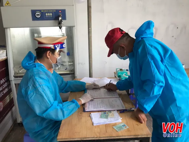 Liên tiếp phát hiện vụ việc chỉnh sửa giấy xét nghiệm Covid-19 1