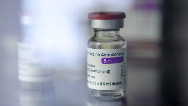 Bộ Y tế: Có thể tiêm mũi 2 vaccine AstraZeneca cách mũi 1 từ 4-12 tuần
