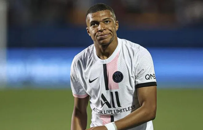 Mbappe đi vào lịch sử Ligue 1 - James Rodriguez sang châu Á