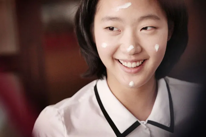 Vai diễn của Kim Go Eun là Han Eun Gyo