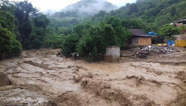 Dự báo thời tiết ngày mai 26/9/2021: Nguy cơ cao xảy ra lũ quét, sạt lở ở khu vực Thanh Hóa-Hà Tĩnh 1