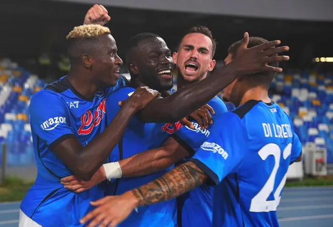 Tottenham và sự khó khăn sau khởi đầu ấn tượng - Napoli và khát khao tại giải Serie A mùa này