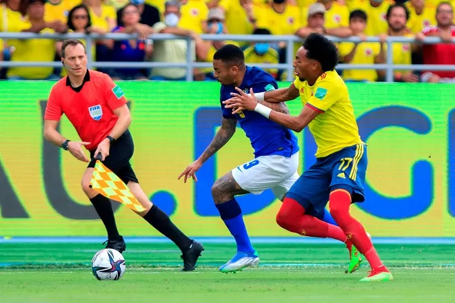 Vòng loại World Cup 2022: Argentina thắng dễ Uruguay - Brazil chia điểm Colombia