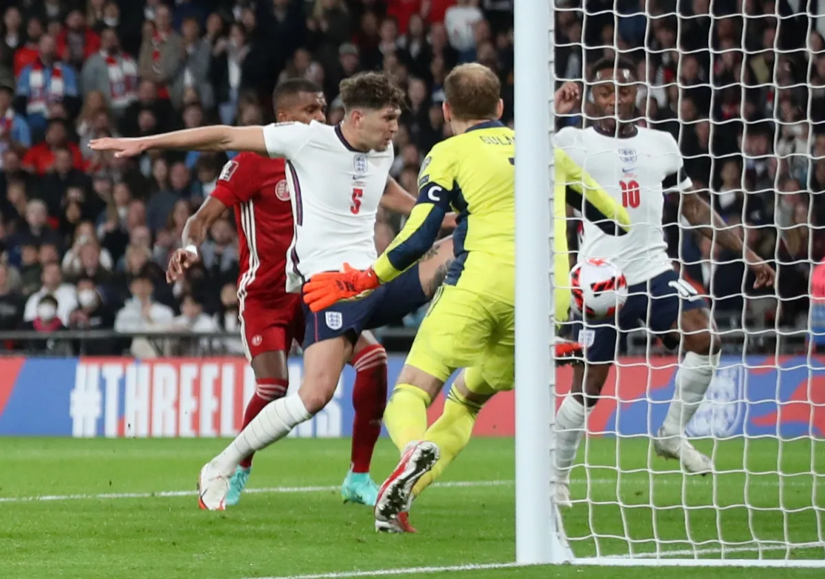 Đan Mạch giành vé tới Qatar - Bồ Đào Nha có chiến thắng hủy diệt - Anh hòa thất vọng