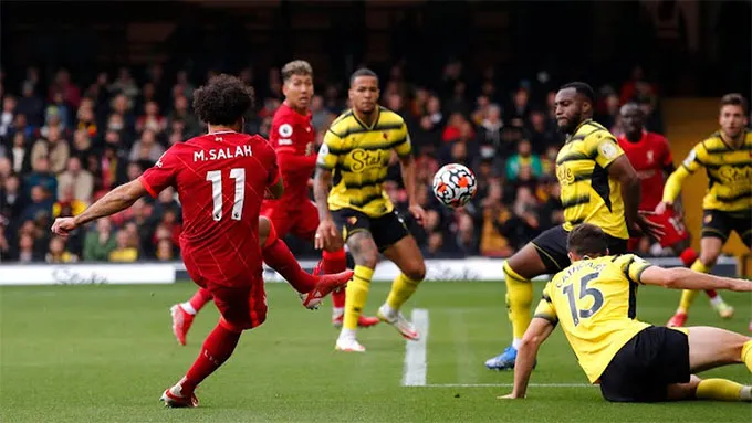 Bộ ba Salah, Mane và Firmino tỏa sáng giúp Liverpool hủy diệt Watford