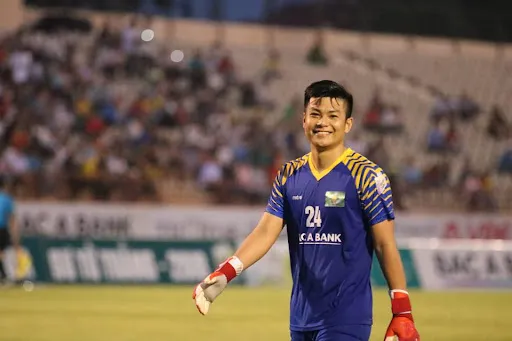 VFF sẽ quyết định phương án thi đấu V-League 2022 - Hà Tĩnh chiêu mộ thủ môn Hải Phòng