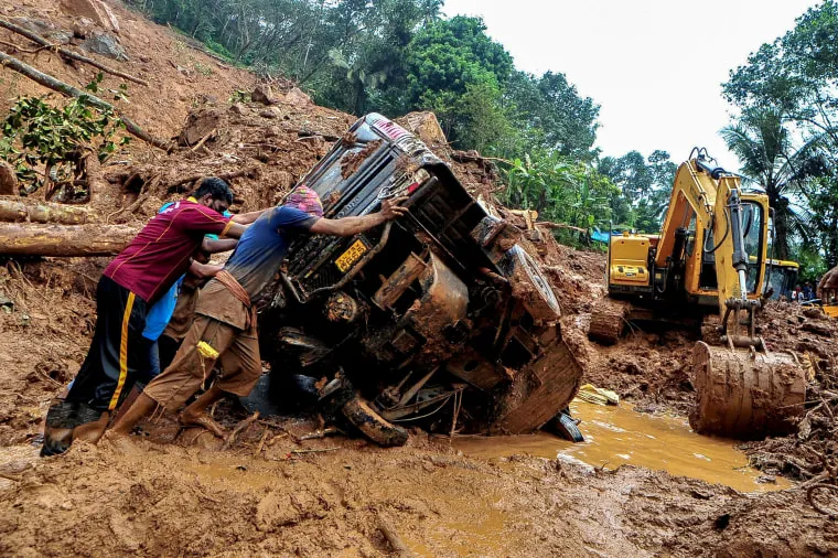 Hàng chục người chết vì lũ lụt nghiêm trọng ở miền Nam Ấn Độ