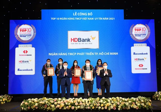 Kinh doanh hiệu quả, đồng hành cùng nền kinh tế vượt Covid-19, HDBank khẳng định vị thế top 5 ngân hàng uy tín nhất Việt Nam 1