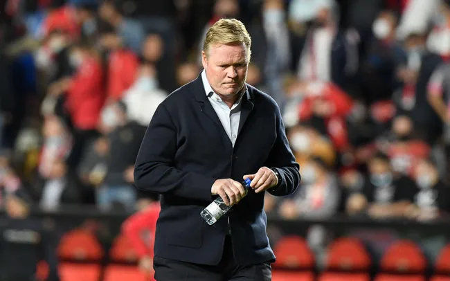 HLV Koeman chính thức bị Barca sa thải - MU cho HLV Solskjaer thêm cơ hội