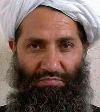 Thủ lĩnh tối cao Taliban Hibatullah Akhundzada trong bức ảnh được Taliban công bố năm 2016. Ảnh: Reuters.