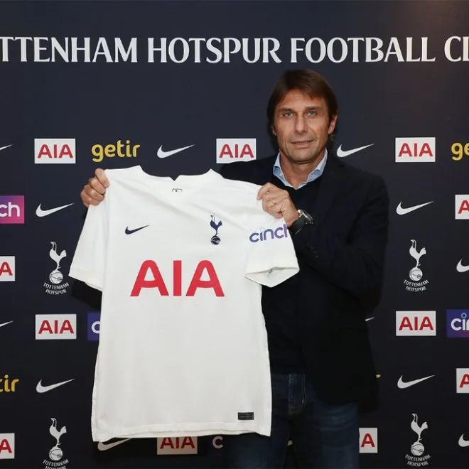 Conte chính thức trở thành HLV trưởng Tottenham - Lukaku bình phục thần tốc