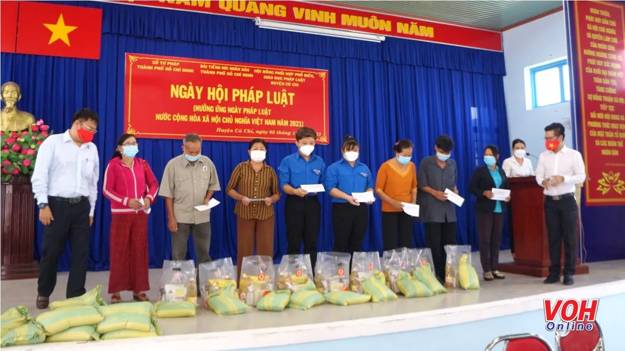 Ngày Pháp luật Việt Nam 