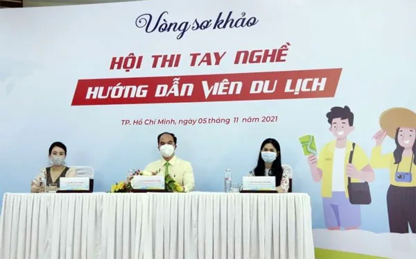 517-thi-sinh-tham-gia-hoi-thi-tay-nghe-huong-dan-vien-du-lich-nam-2021-voh.com.vn-anh1