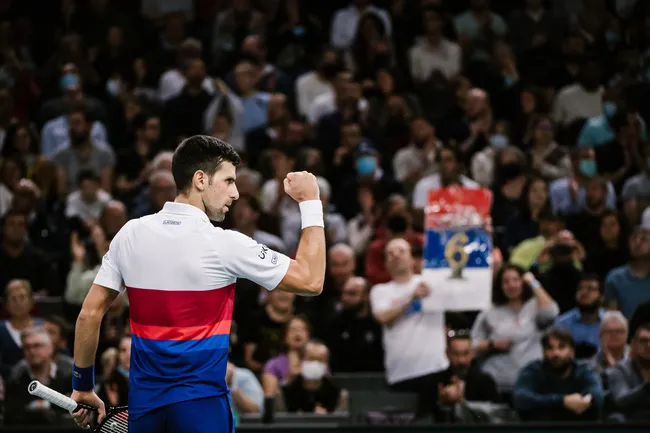 Paris Masters 2021: Djokovic gặp Hurkacz - Zverev gặp Medvedev tại bán kết