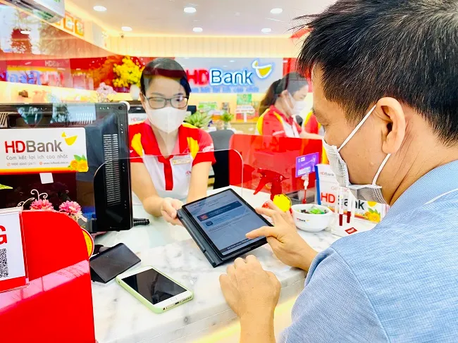 Quản lý chi phí xăng dầu hiệu quả với thẻ tín dụng chuyên biệt hạn mức đến 3 tỷ đồng 2