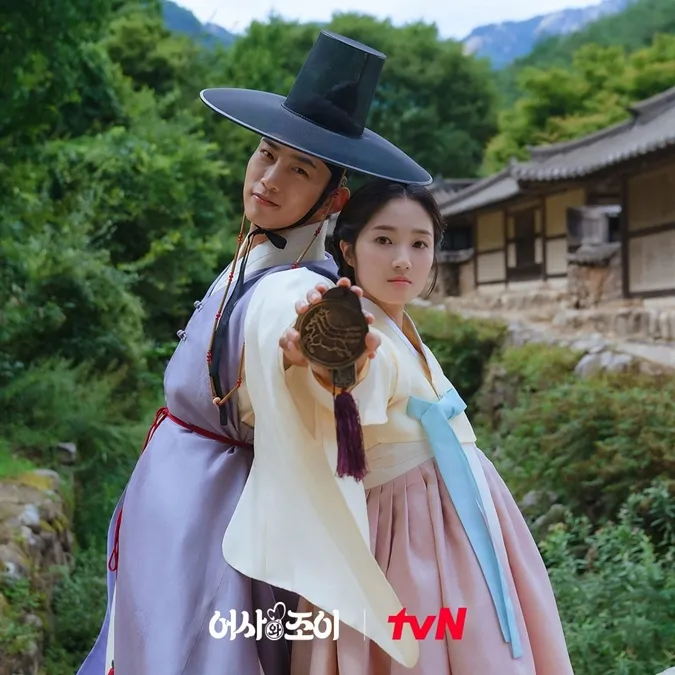 Ngự Sử Tài Ba và Quý Cô Thông Thái của Taecyeon (2PM) lập thành tích tốt trong tập đầu tiên 6