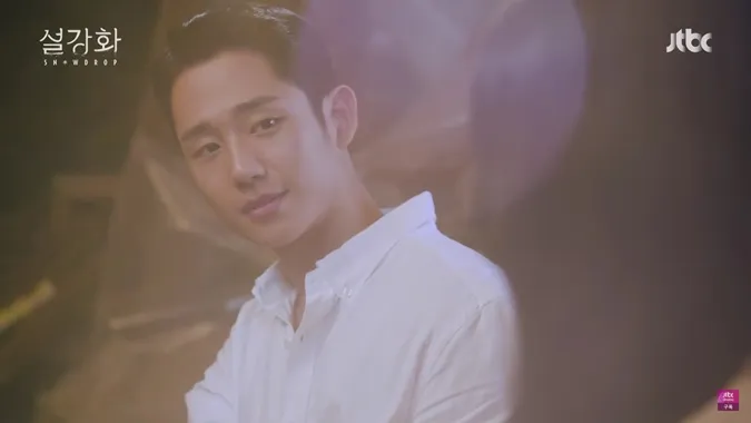 Jisoo tình tứ bên Jung Hae In trong bộ ảnh mới, hé lộ về những ‘đãi ngộ’ khi quay Snowdrop 9