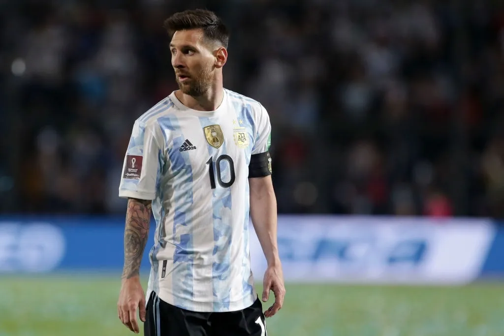 Fred có trận đấu hay buộc Messi lu mờ - Argentina sẽ được FIFA xử thắng Brazil ở trận lượt đi