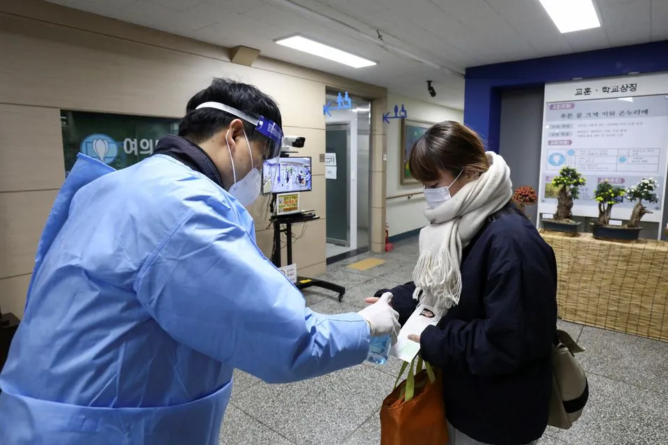 Hơn nửa triệu thí sinh Hàn Quốc bước vào kỳ thi đại học