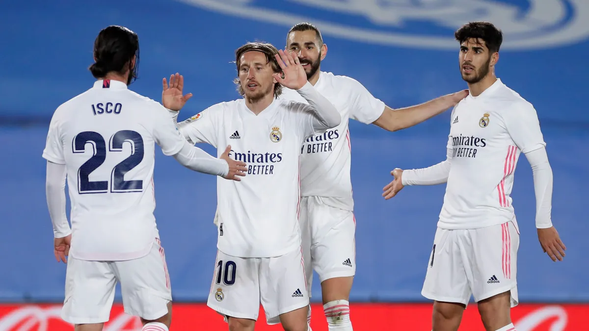 Real đối diện lịch thi đấu dày đặc - Bale không được đăng ký trận gặp Granada