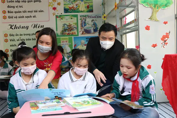 mon-qua-nghia-tinh-gieo-chu-tren-non-cao-voh.com.vn-anh3