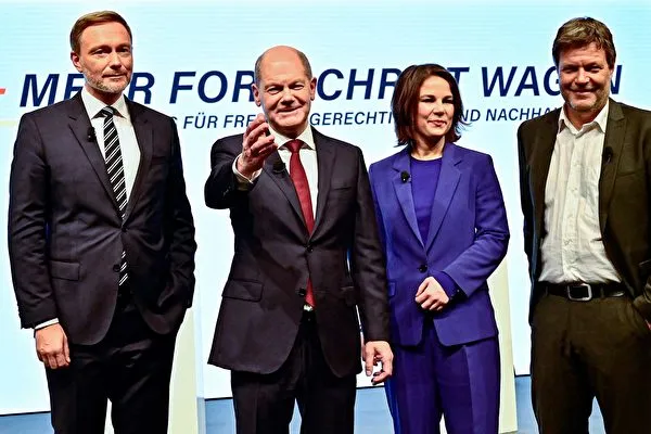 Nước Đức đã chọn ra thủ tướng mới và nữ ngoại trưởng đầu tiên trong lịch sử 1